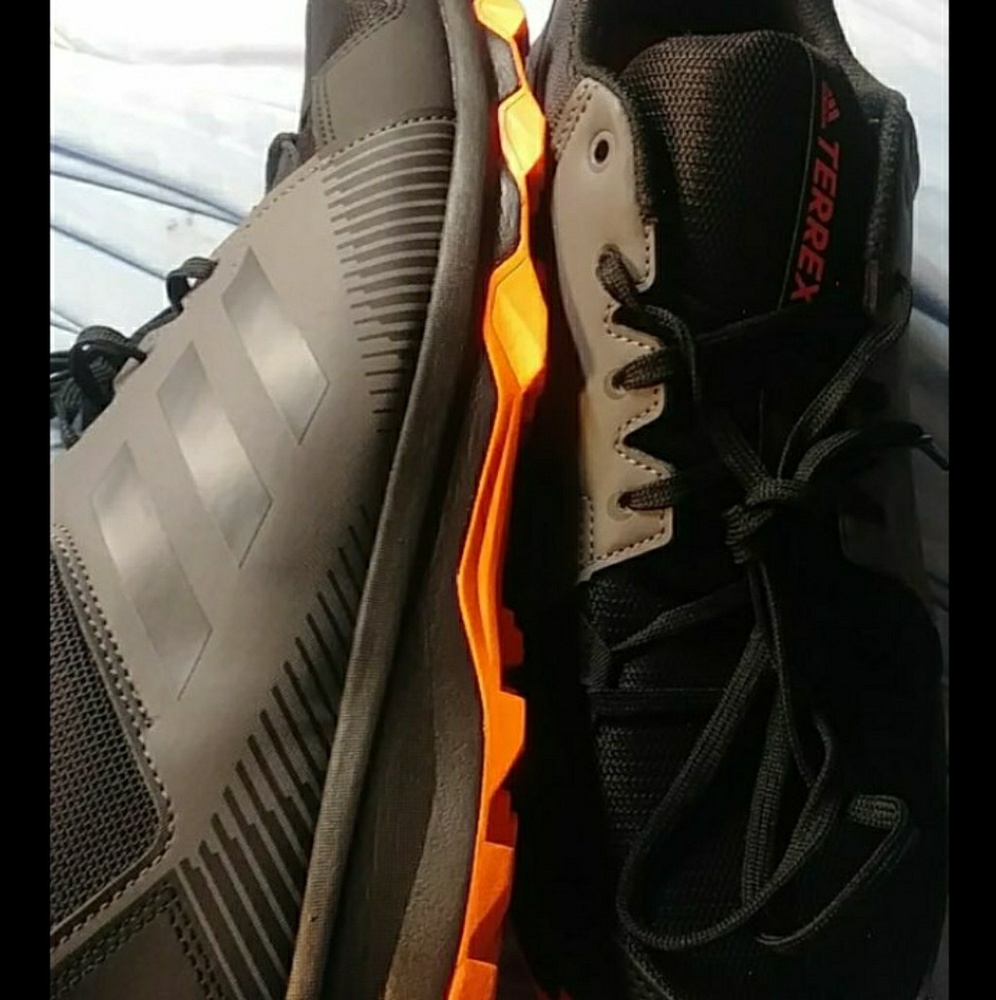 Addias mens size 12